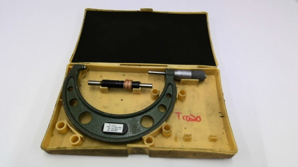 Mitutoyo 4"- 5" Micrometer