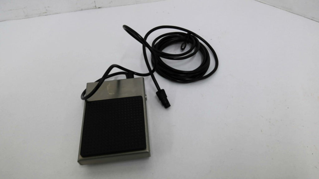 Herga 6289-0271 Foot Switch 0.1AMP 24VAC/DC 15' Cord