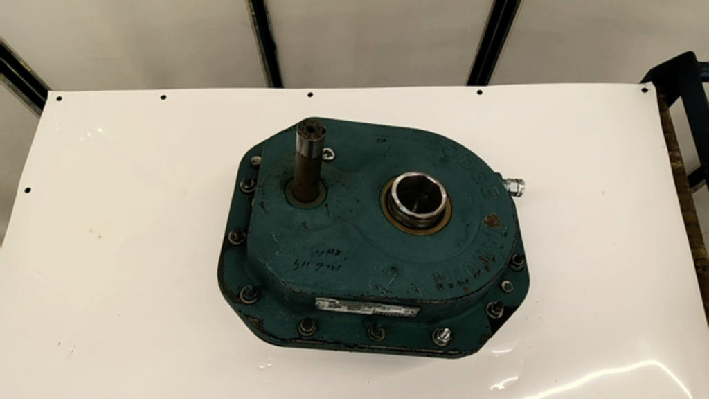 Dodge Torque Arm 2 TA1107H31 Shaft Mount Gear Reducer 31:1 6Hp 1855Rpm