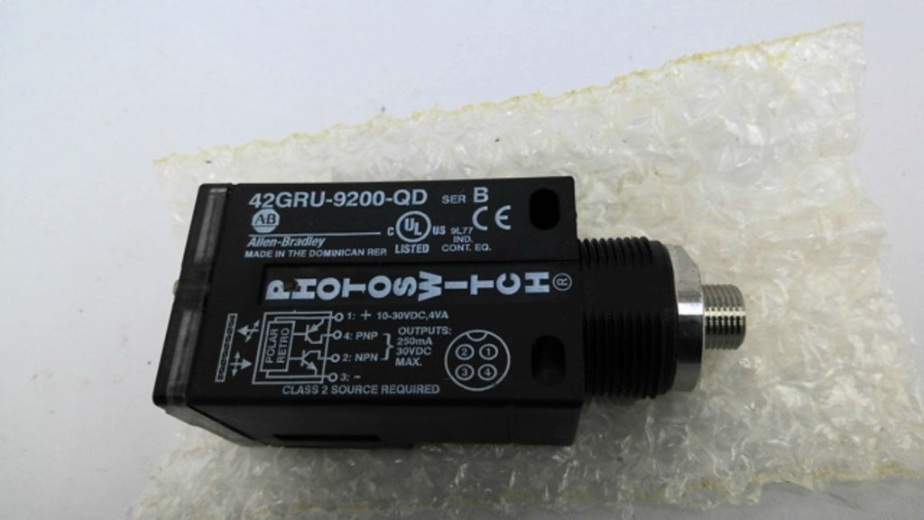 Allen Bradley 42GRU-9200-QD Photoelectric Sensor 10-30VDC 4VA 250mA