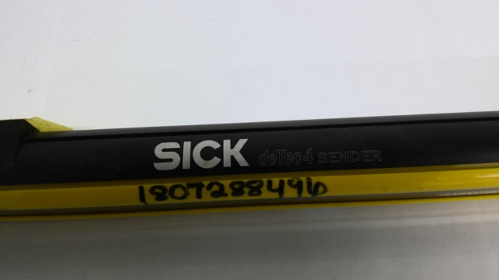 Sick C4P-SA09031A00 Detec 4 Sender Safety Light Curtain Sender
