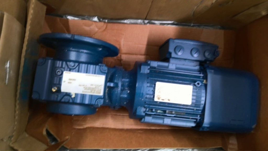 Sew EuroDrive SAF57 DRN90S4/BE2HF Gear Brake Motor 1.5Hp 230/460 VAC 19.54:1 R