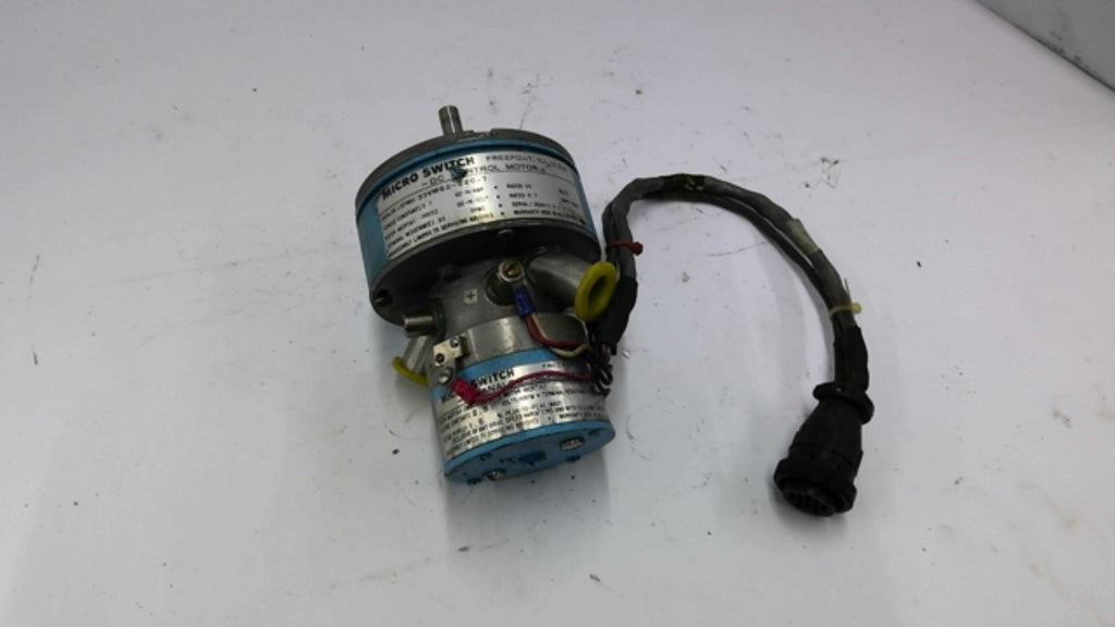 Mirco Switch 33VM62-220-7 DC Control Motor