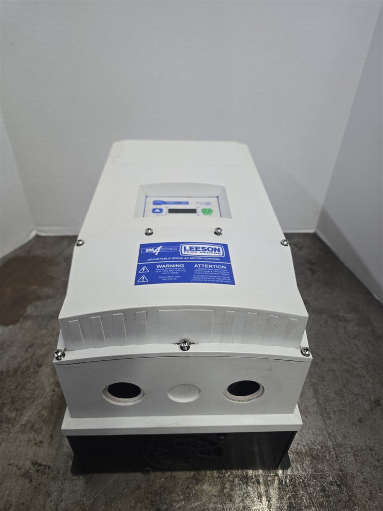 Leeson 174701.00 SM4 AC Drive 15 Hp 0-400/460 Volts 24/21 Amps
