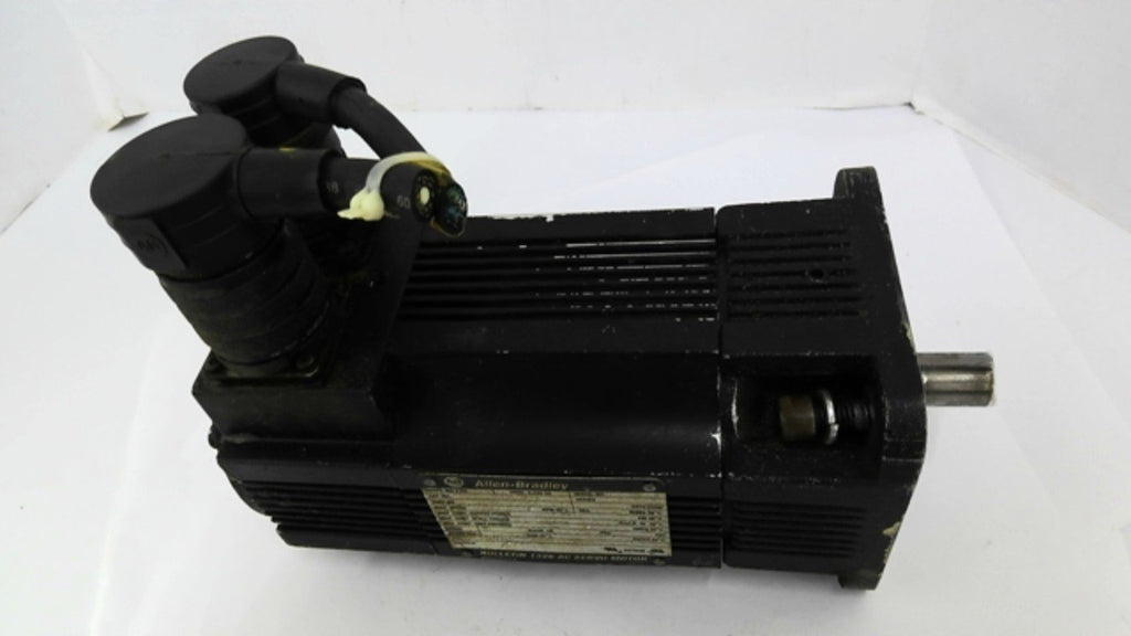 Allen Bradley 1326AB-B410G-21-ML AC Servo Motor 460V 3-Phase 0-250HZ 3000RPM
