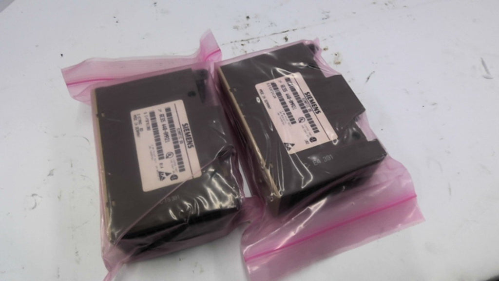Siemens 6ES5 440-8MA21 Digital Output Module Lot of 2