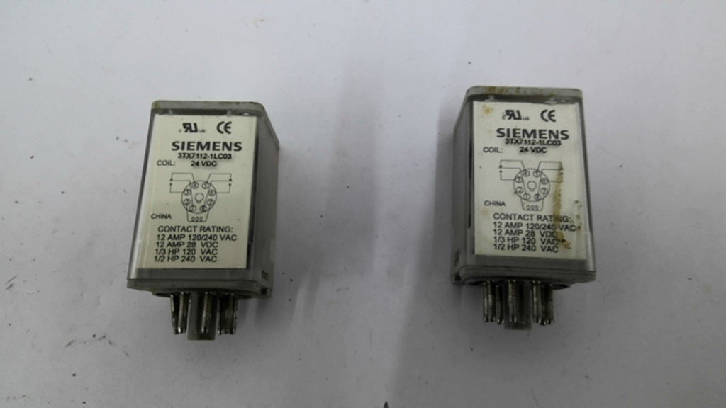 Siemens 3TX7112-1LC03 Octal Plug-In Relay 8-Pin 12AMP 120/240VAC Lot Of 2