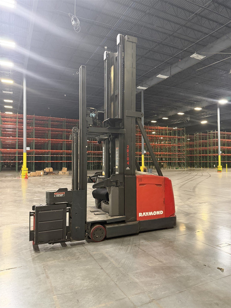 Raymond SA-CSR30T Man-Up Swing Reach Turret Forklift 3000 lbs Capacity