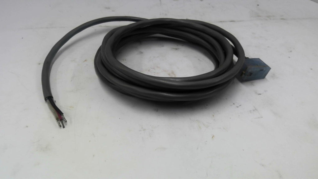 PHD 7513-02 Magnetic Reed Switch Lot of 8