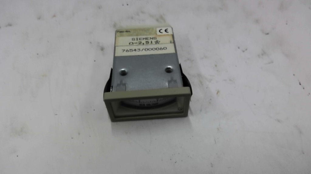 Siemens 0-2.51 Analog Panel Meter