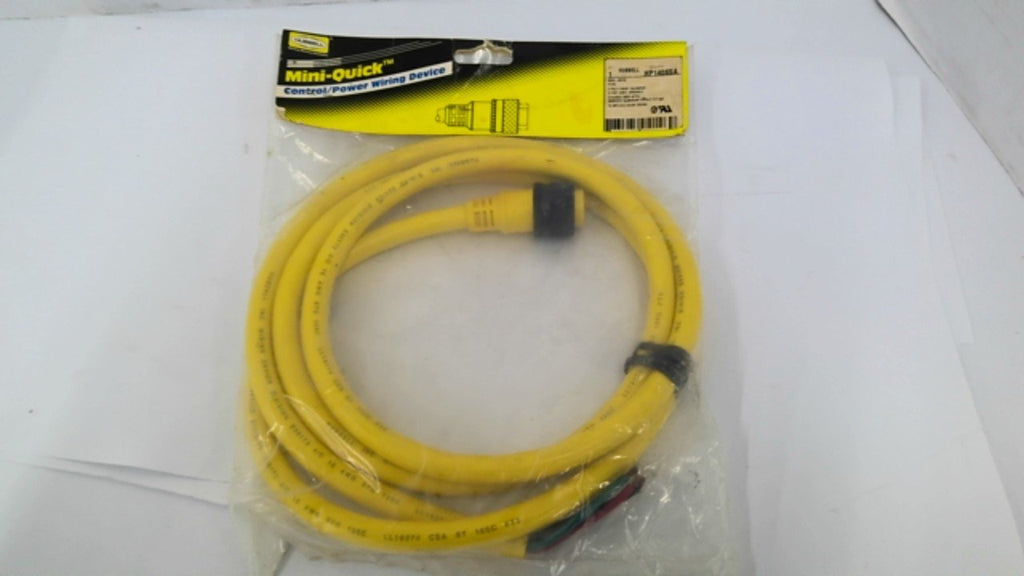 Hubbell HP1406SA Mini Quick Plug 3-Pole 4-Wire 13AMP 600VAC