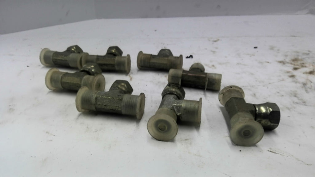 Hydraulic Tee Fitting 9/16" Lot of 8