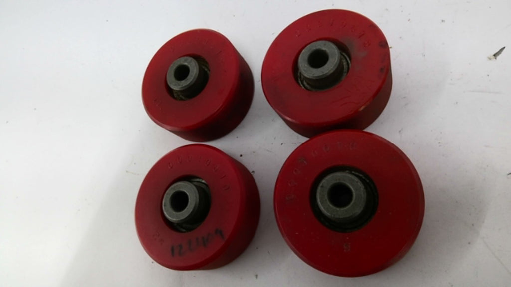 00010610 Red Roller Wheels 3/8" Bore Lot Of 4