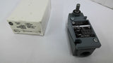 Allen Bradley 802T-AP Oil Tight Limit Switch 120-600VAC
