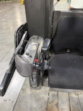 Raymond 960-CSR30T Man-UP Swing Reach Turret Forklift 3000lbs Capacity
