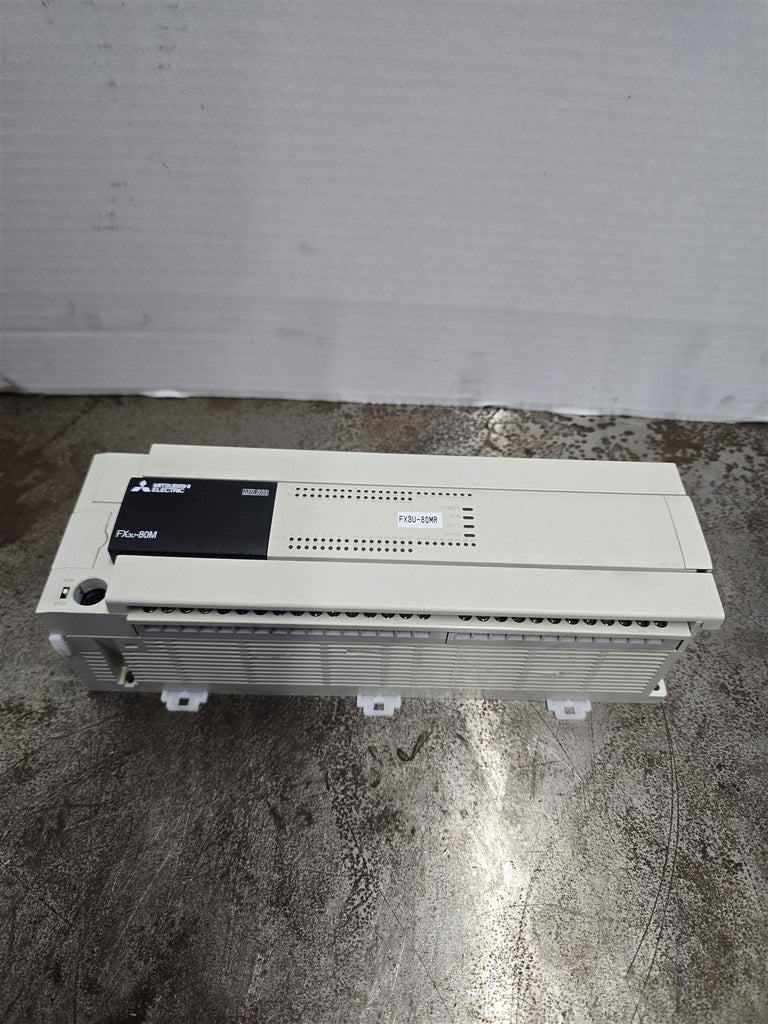 Mitsubishi FX3U-80MR/ES Programable Controller 30 VDC 240 Vac Output 2 Amp