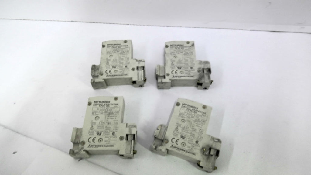 Mitsubishi CP30-BA 3A Single Pole Circuit Protector 50/60HZ 250VAC Lot Of 4