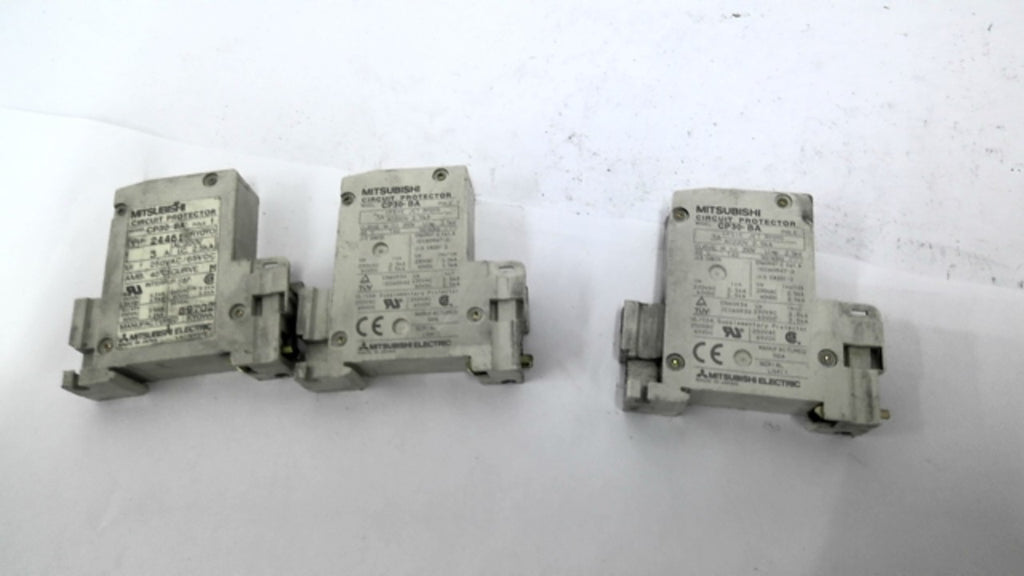 Mitsubishi CP30-BA Single Pole Circuit Protector 220V 2.5kA Lot Of 3