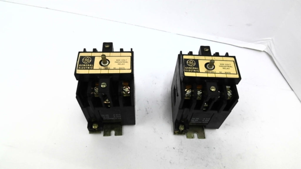 General Electric CR120B-4022 600V Industrial Relays Lot Of 2