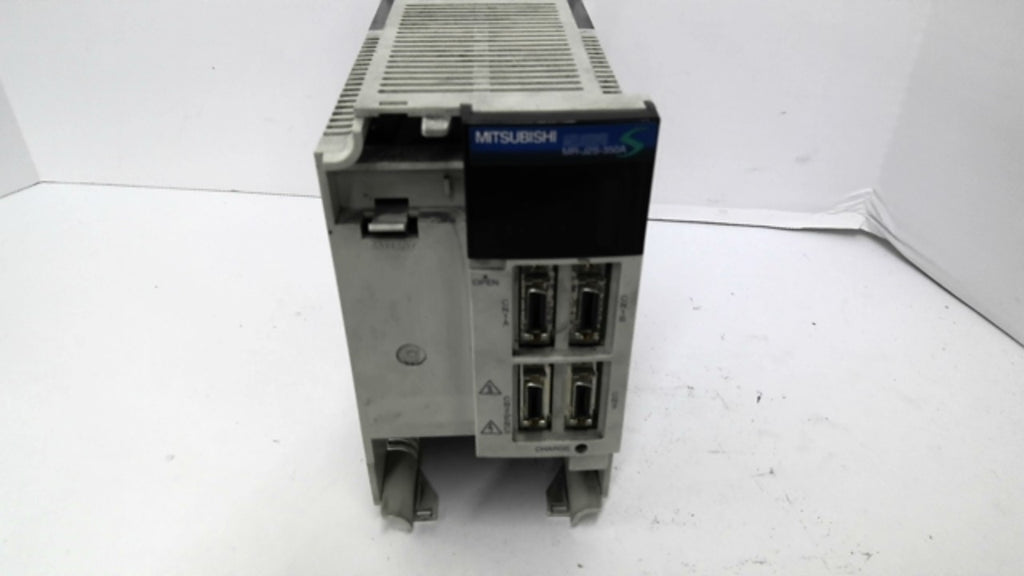 Mitsubishi MR-J2S-350A AC Servo Drive 3.5KW 3PH 200-230VAC 50/60HZ