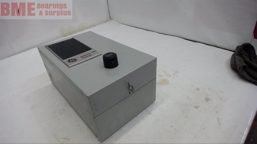 GENERAL ELECTRIC SPECTRA 700 CONTROL CONTACTOR MOUNTED IN CR7XEA1A TYPE 1 ENCL