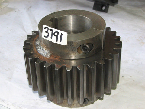 Gear 7-1/2" Od 28 Teeth 3" Id W/ Compression Clamps 6" Overall Length 3" Gear L.