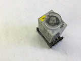 E&E ST3PA-D SUPER TIMER MILTI RANGE TYPE 3 AMP, 220 VAC WITH BASE