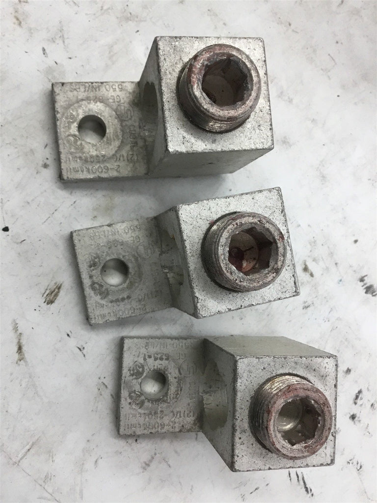 LOT OF 3---2-600 KCMIL LUGS 550 IN/LBS