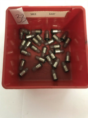 382 14V LOT OF 29 BULBS