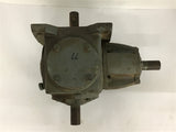 1:1 Ratio Right / Left Angle Gear Reducer
