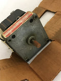 Dayton 2Z810B AC Motor 115 Volts 60 Rpm .48 Amps single Phase