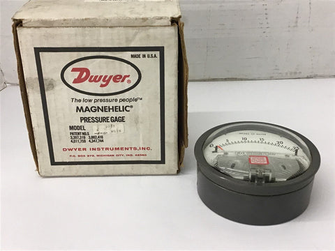 Dwyer 2025 Pressure Gage