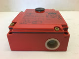 Telemecanquie XCS E5331 Safety Limit Switch 110/120 Volt