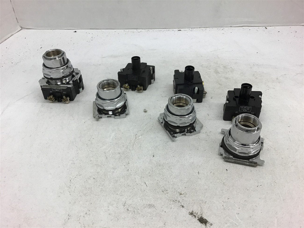 Cutler Hammer 10250T/91000T 120 V Resistor Lamp 120MB Evergreen Lot of 4