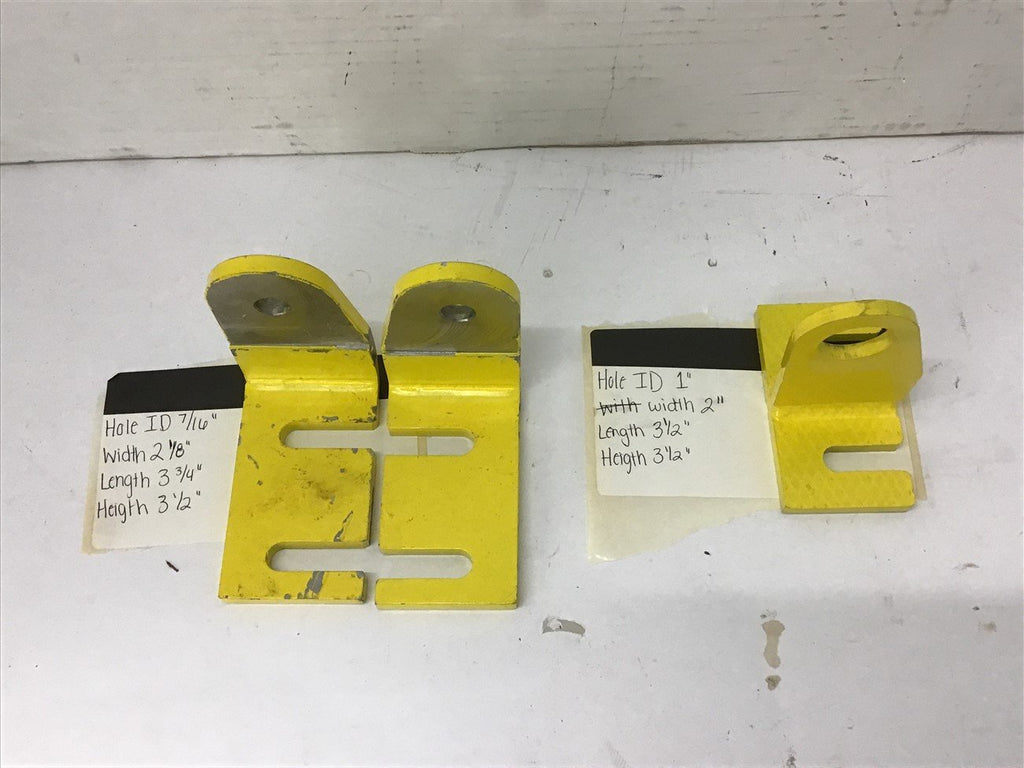 Roller End Brackets PM24-0529 with Roller End Bracket Center PM24-0528