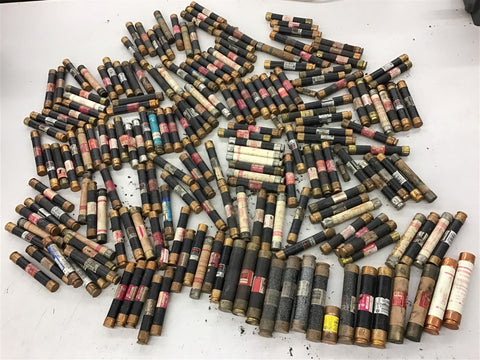 Assorted Lot of 175 Fuses Various Amperage