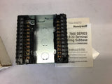 Honeywell 7800 Series Q7800B 1003 Burner Control Base