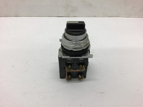 Cutler Hammer 10250T Selector Switch Three Positions