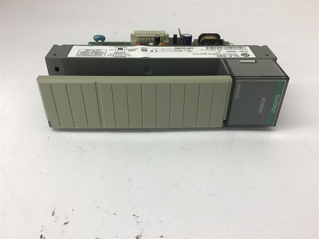 Allen-Bradley SLC 500 1746-NO4V Analog Output Module