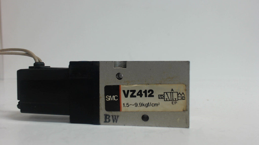 SMC PNEUMATIC VALVE - VZ412 - 1.5 - 9.9 KGF/CM  - 24 VAC - USED