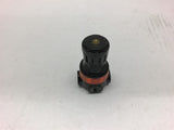 Wilkerson R03-01-000 Air Regulator 300 PSI