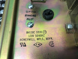Honeywell R4138C 1018 Industrial Flame safe guard Control 120 Volts