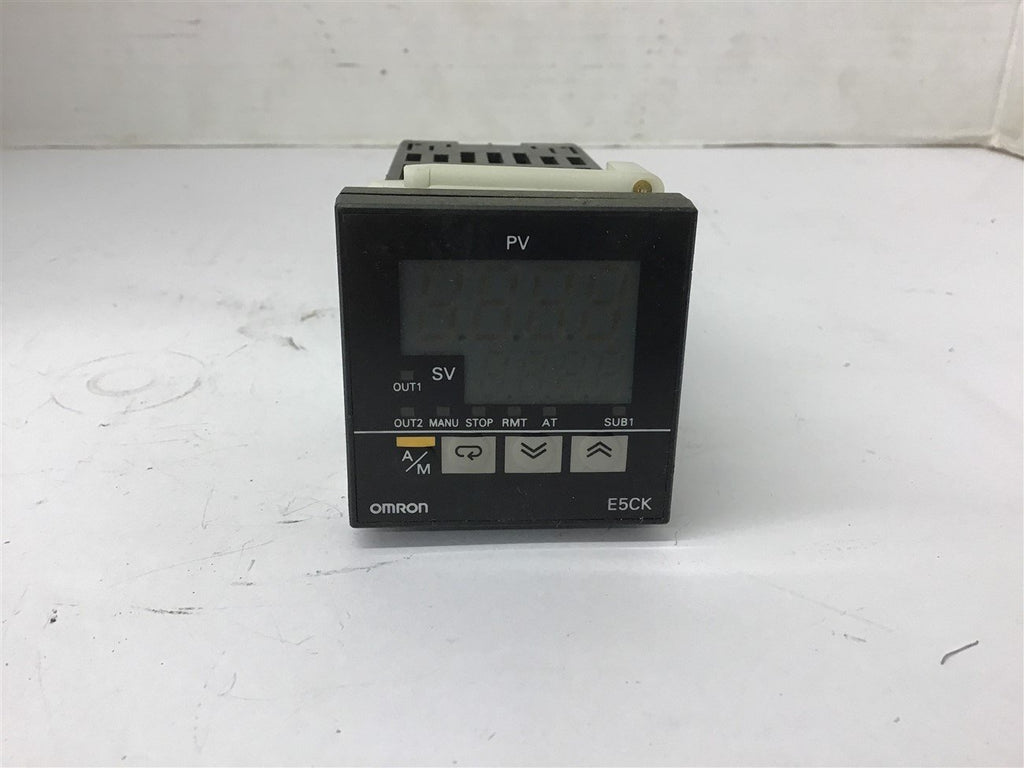 Omron E5CK-AA1-500 Digital Controller