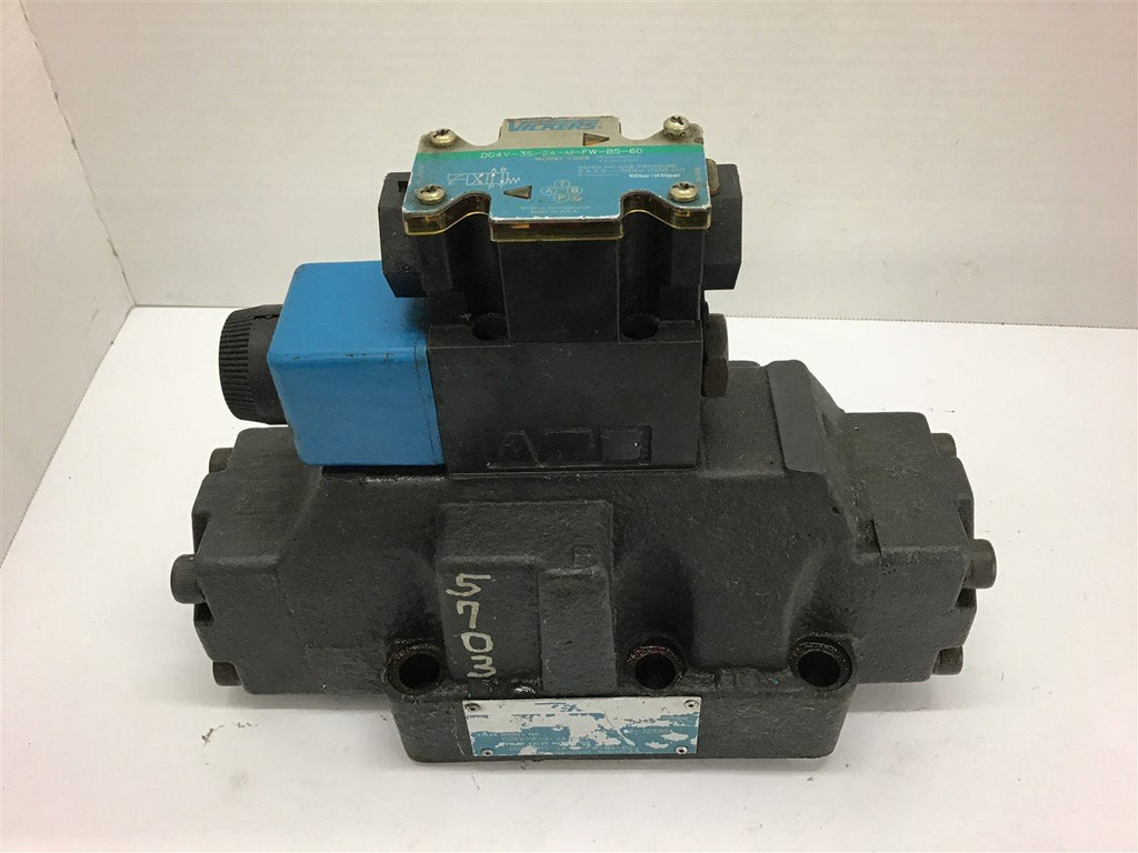Vickers DG5V-8-S-2A-M-FW-B-10 Pilot Valve w/ Solenoid Valve
