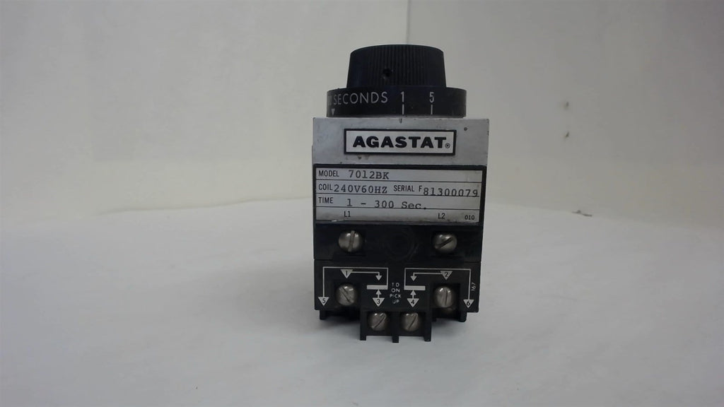 Agastat 7012Bk, Timing Relay, Coil: 240V60Hz, Serial: 82261513, Time: 1-300 Sec
