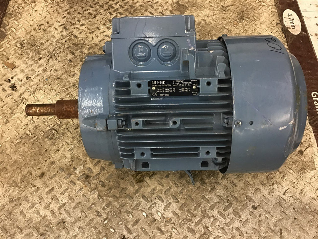 NILFISK 7AA132S02K 8.6 KW AC Motor 380-480 Volts