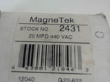 Lot Of 2, Magne Tek, 2431, Capacitor, 25 Mfd 440 Vac, 25µf 400 Vac
