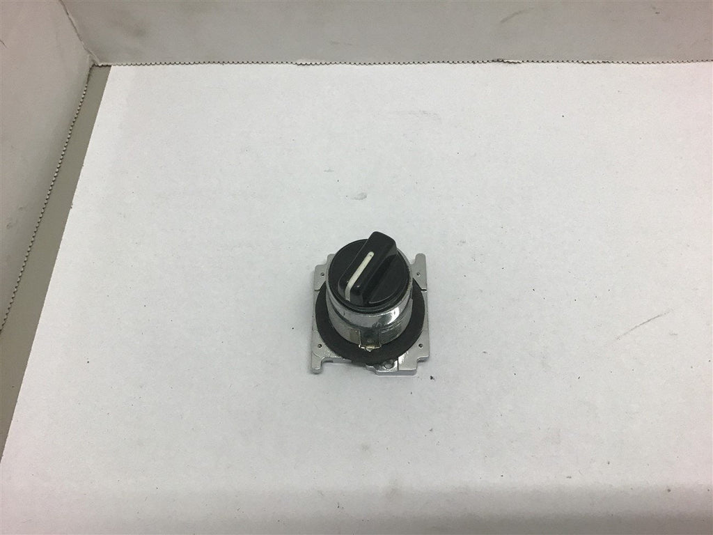 Cutler Hammer 10250T1311, 2 Position Selector Switch