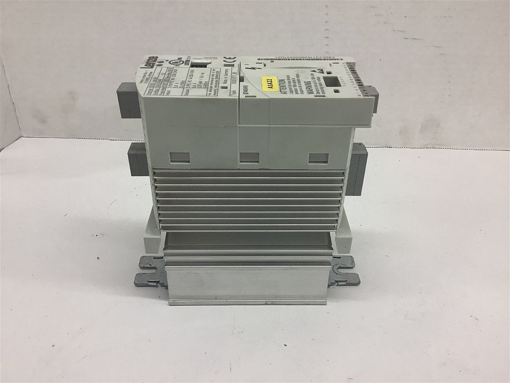 Lenze E82EV371_2B Frequenzy Inverter .5 HP 2.4 amp 0-650 HZ