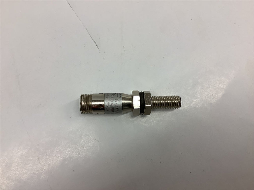 Allen-Bradley 872C-D2NP8-D4 Sensor 10-3 Vdc 200 MA